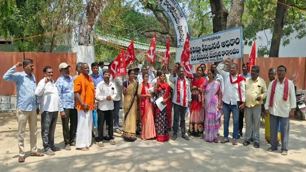 కేంద్ర ప్రభుత్వం షరతులు లేకుండా