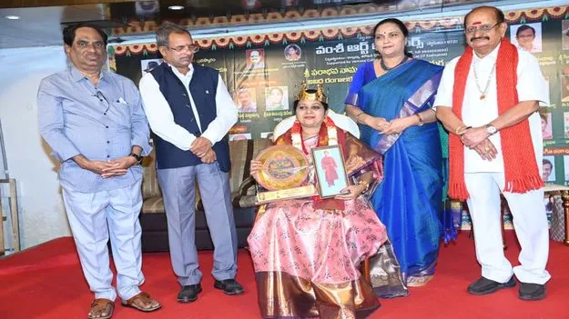 బాల సాహితీవేత్త డాక్టర్‌ ‘కందేపీ’కి గ్లోబల్‌ ఎక్స్‌లెన్స్‌ అవార్డు