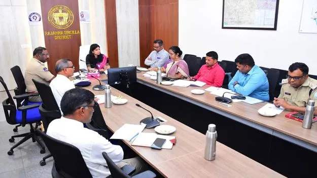 జిల్లాలో యూరియా కొరత లేదు