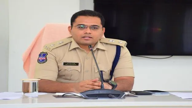 పిల్లల కదలికలపై దృష్టి సారించాలి
