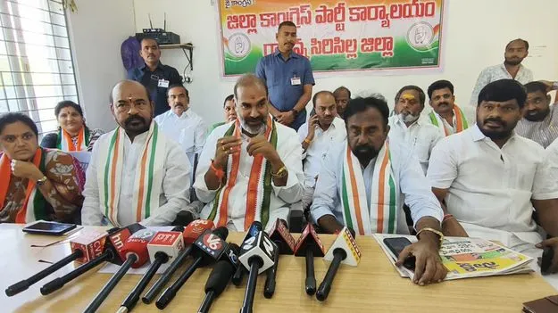 కేసీఆర్‌ దోపిడీకి జీవన్‌రెడ్డి వత్తాసు