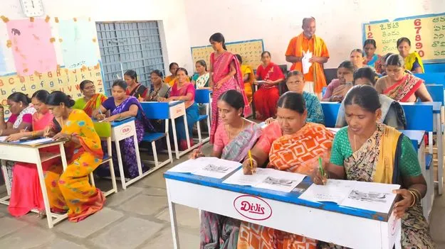 స్వశక్తి మహిళలకు ‘ఉల్లాస్‌’ పరీక్ష