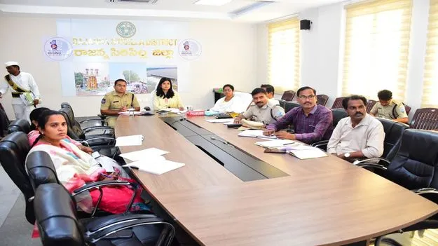 ‘అరైవ్‌-అలైవ్‌’ పకడ్బందీగా నిర్వహించాలి