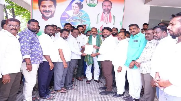 అన్ని రంగాల అభివృద్ధే ప్రభుత్వ లక్ష్యం 