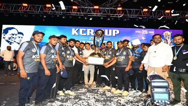 వచ్చే ఏడాది రాష్ట్రస్థాయిలో కేసీఆర్‌ క్రికెట్‌ కప్‌ పోటీలు