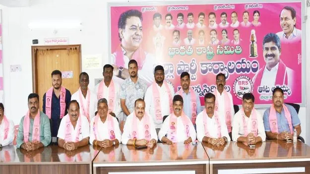 కేంద్ర మంత్రి రాజీనామా విద్యార్థుల విజయం