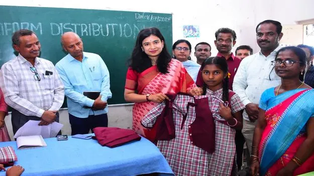 ప్రతి విద్యార్థి లక్ష్యం చేరుకోవాలి