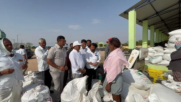 రైతుల ఆర్థిక బలోపేతానికి ప్రభుత్వం అండ