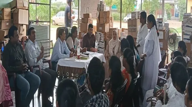 సీజనల్‌ వ్యాధులపై అవగాహన కల్పించాలి