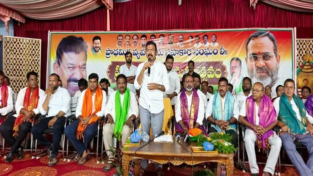 రైతుల సంక్షేమానికి ప్రాధాన్యమివ్వాలి