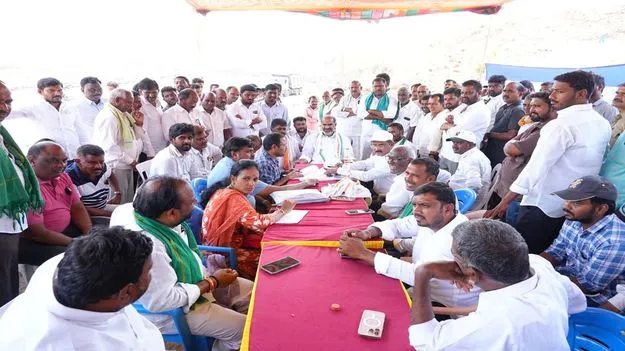 సూరమ్మ చెరువు ప్రాజెక్ట్‌ పనులు త్వరగా పూర్తి చేయాలి