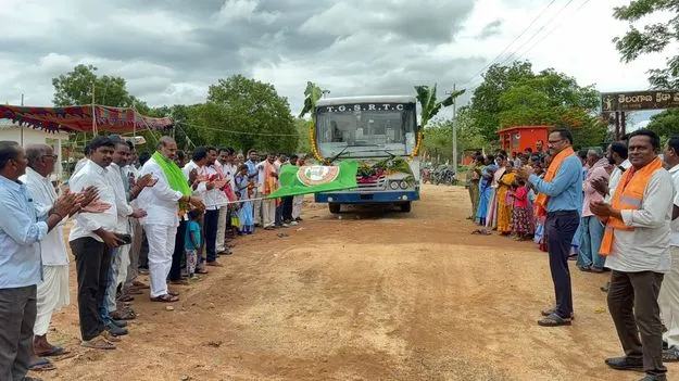 ప్రతి గ్రామానికి మెరుగైన రవాణా సౌకర్యం