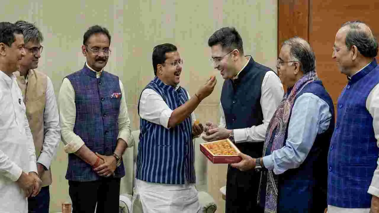 బీజేపీలో ఆప్ ఎంపీల విలీనానికి రాజ్యసభ ఛైర్మన్ గ్రీన్ సిగ్నల్..