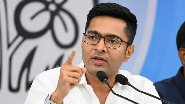 మీరు తిరిగొస్తానంటే చెప్పండి.. గంటలో రిజైన్ చేస్తా: టీఎంసీ నేత అభిషేక్ బెనర్జీ