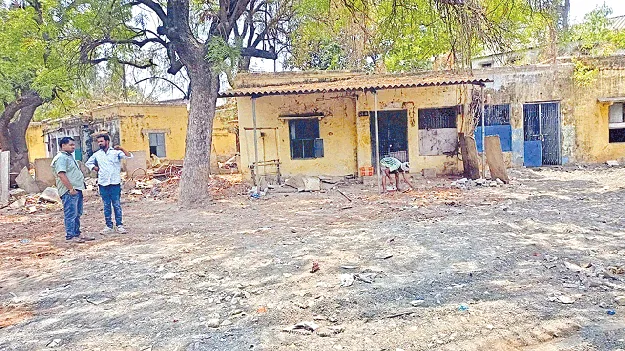 అతీ గతీ లేని ఆధునిక రైతుబజార్‌ 