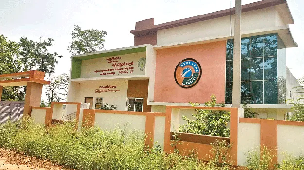 Agri Labs   అగ్రి ల్యాబ్‌లు సరే..  టెస్టింగ్‌లు ఎక్కడ? 
