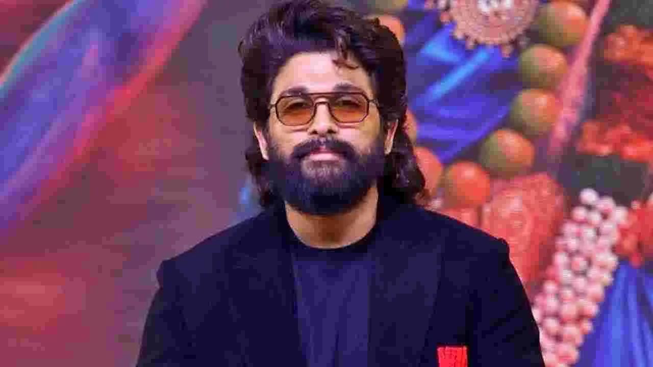 సంధ్య థియేటర్ తొక్కిసలాట ఘటన.. హీరో అల్లు అర్జున్ కు నాంపల్లి కోర్టు సమన్లు