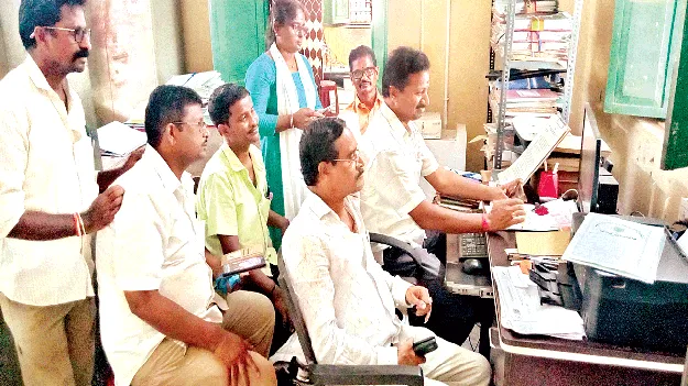   AMCs (Agricultural Market Committees) ఏఎంసీల్లో ఈ-పర్మిట్‌ విధానం