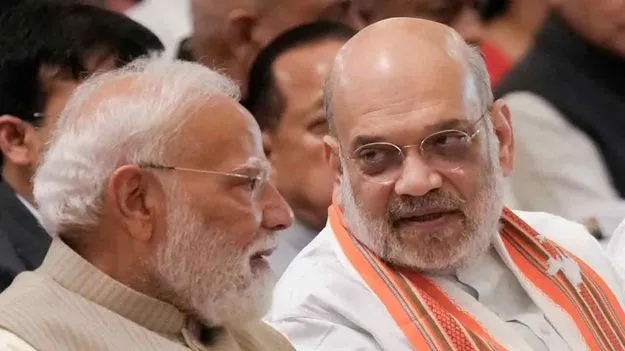 చొరబాట్లతో అసహజ జనాభా మార్పుపై కేంద్రం ఉన్నతస్థాయి కమిటీ.. అమిత్‌షా