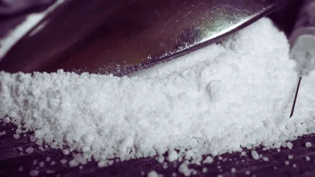 హైదరాబాద్‌లో భారీగా డ్రగ్స్ సీజ్..