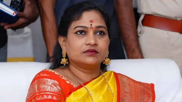 శాంతిభద్రతలపైనే సీఎం చంద్రబాబు దృష్టి: హోం మంత్రి అనిత