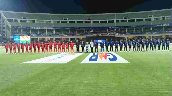 మంగళగిరిలో క్రికెట్ జాతర.. ఏపీఎల్ ట్రోఫీ ఆవిష్కరించిన రామ్‌ చరణ్