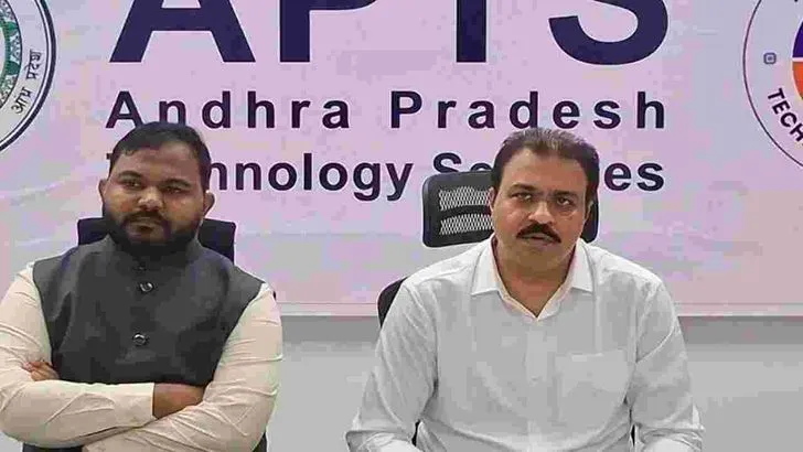 APTS రాష్ట్ర స్థాయి సైబర్ సెక్యూరిటీ హ్యాకథాన్ విజేతలకు సర్టిఫికెట్ల అందజేత