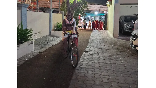  అర్చకుడి ఇంధన పొదుపు 