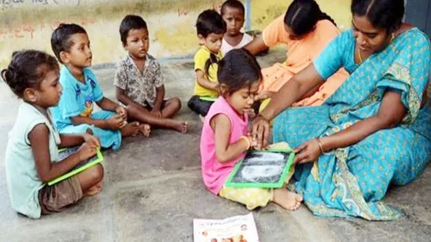 తెలంగాణ వ్యాప్తంగా అంగన్వాడీ కేంద్రాలకు ఈనెల 13 వరకు వేసవి సెలవుల పొడిగింపు!