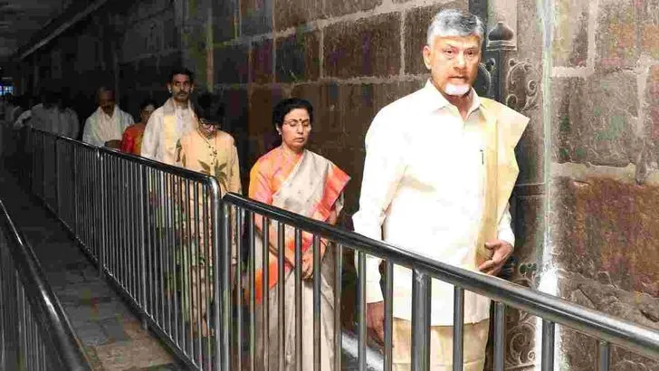 తిరుమల శ్రీవారి సేవలో ముఖ్యమంత్రి చంద్రబాబు
