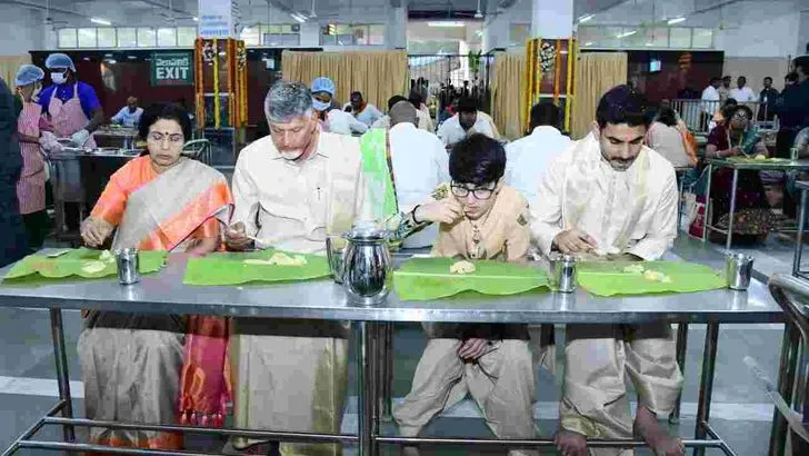 తిరుమల శ్రీవారి సేవలో ముఖ్యమంత్రి చంద్రబాబు