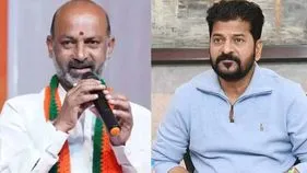 కేసీఆర్‌ కుటుంబాన్ని అరెస్ట్ చేసే దమ్ము రేవంత్‌కు లేదా: బండి సంజయ్
