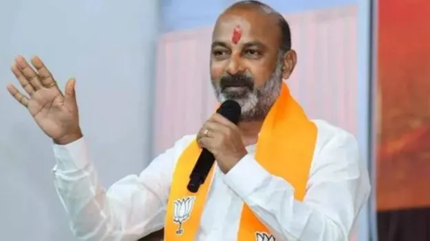 15వ ఆర్థిక సంఘం నిధుల మళ్లింపుపై కేంద్ర మంత్రి బండి సంజయ్ ఫైర్.. 