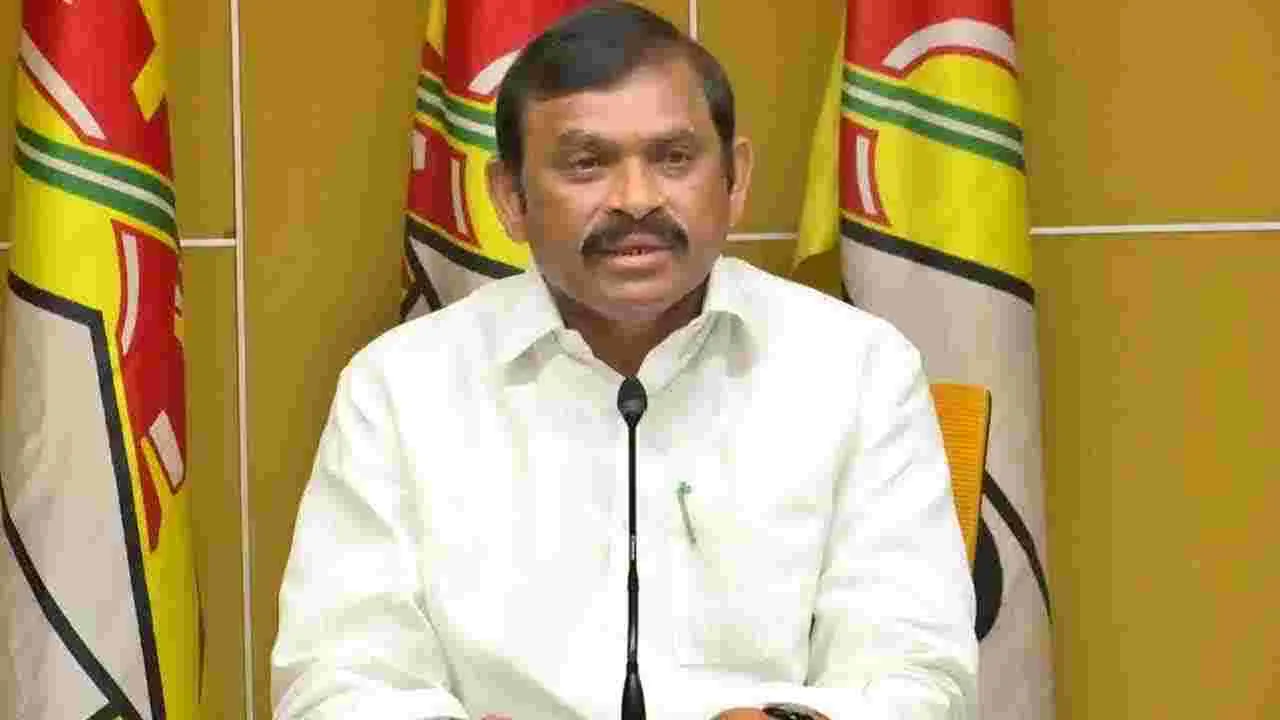 ఉపాధ్యాయ నియామకాల్లో  గొడ్డలి రాజకీయాలు చేస్తున్న జగన్ : టీడీపీ ఎమ్మెల్సీ ఫైర్