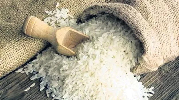  ఎఫ్‌సీఐ లెవీ పెంపు పైనే బాయిల్డ్‌ రైస్‌ భవితవ్యం!