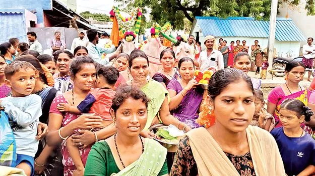 ఎద్దులు భళా..!