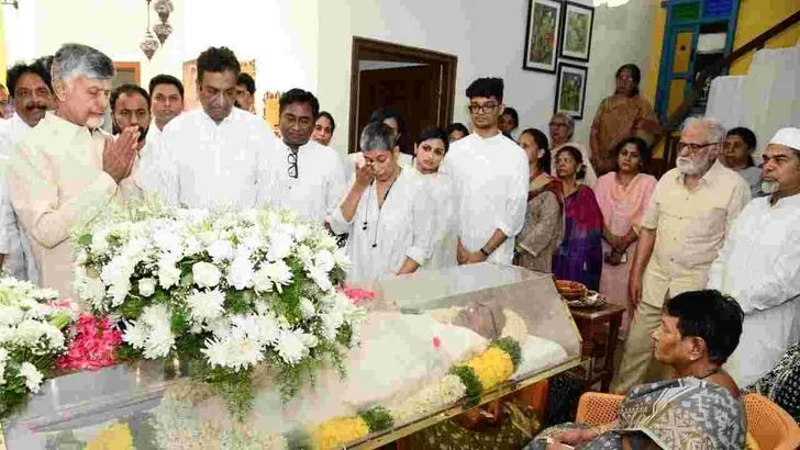 జీఎన్ నాయుడు పార్థివ దేహానికి సీఎం చంద్రబాబు, లోకేశ్ నివాళులు
