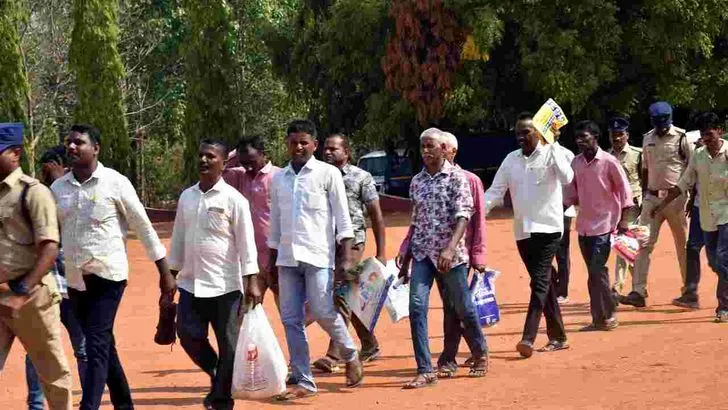 చర్లపల్లి జైలు నుంచి 91 మంది ఖైదీల విడుదల