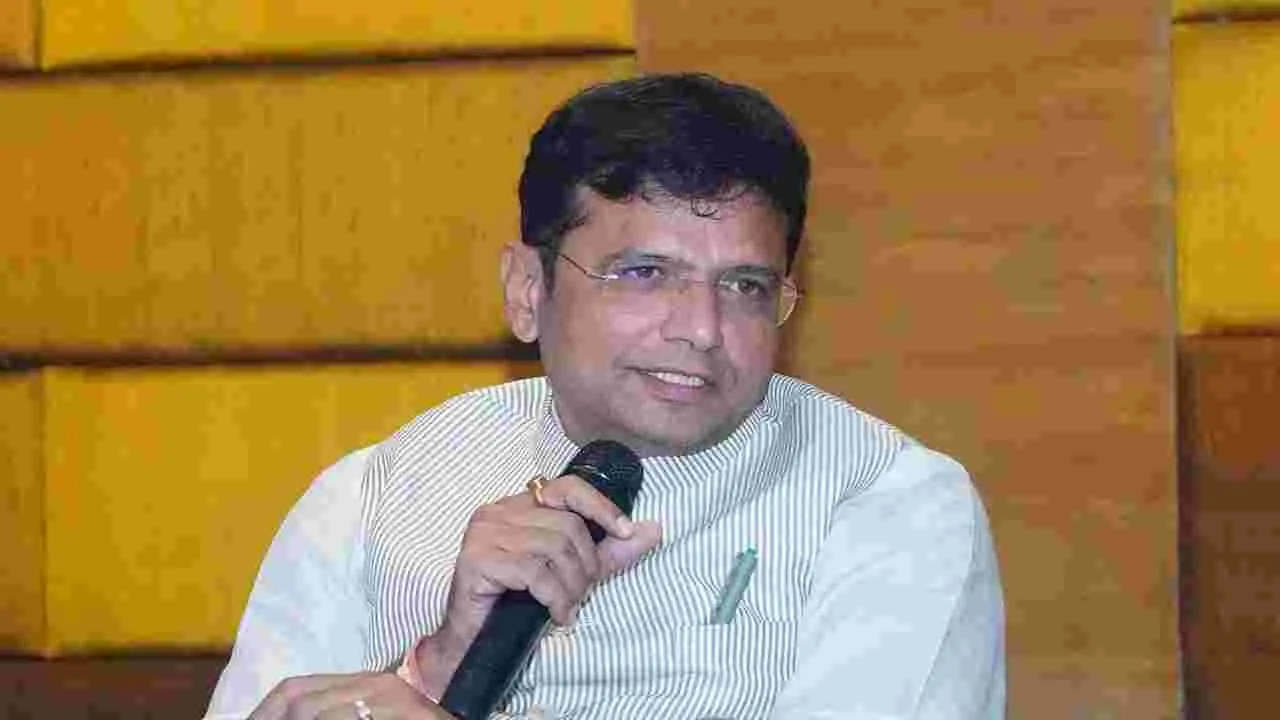 ప్రపంచ స్థాయి వ్యాపార కేంద్రంగా హైదరాబాద్‌