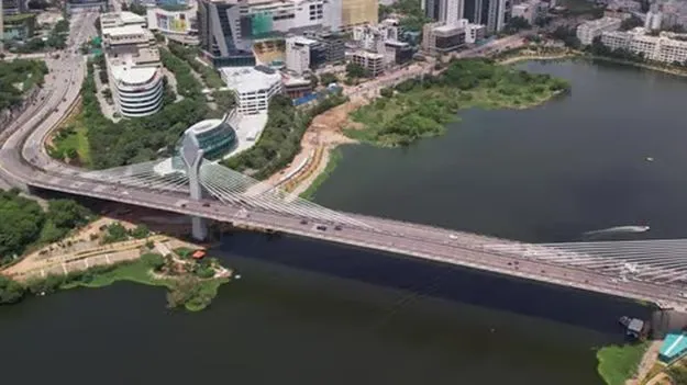 మరో రెండు వంతెనలు.. ఓ ర్యాంప్‌..!