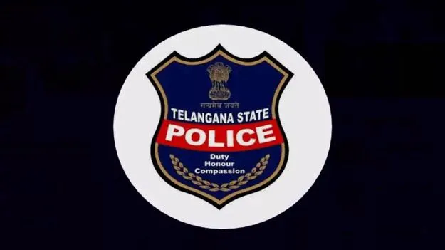 ఖాకీ మాటున కాసుల వేట