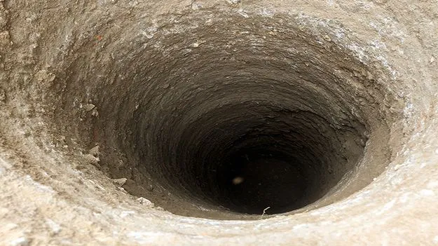 అడుగంటిన భూగర్భ జలాలు