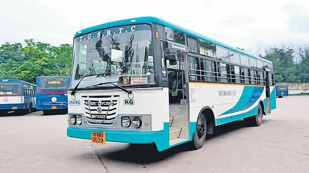 మెట్రో డీలక్స్‌ బస్‌ చార్జీల్లో రాయితీ