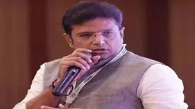 హైదరాబాద్‌ను విశ్వనగరంగా చేస్తాం