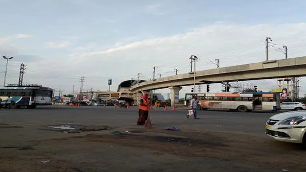 రింగ్‌ రోడ్డులో జిల్లా బస్సుల స్టాప్‌ మార్పు