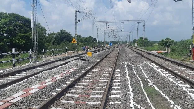 కాజీపేట్‌-బలార్ష మార్గంలో మూడో లైన్‌ రెడీ