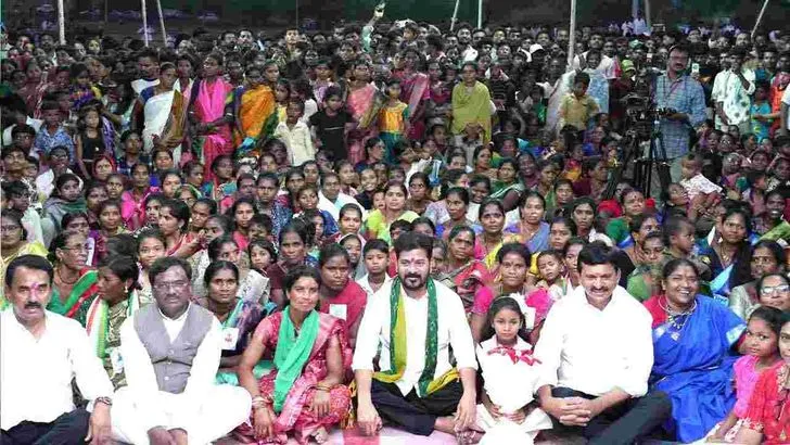 కుమురం భీం జిల్లాలో రెండోవిడత ఇందిరమ్మ ఇళ్లను ప్రారంభించిన సీఎం రేవంత్‌రెడ్డి