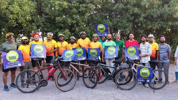 ధరిత్రి పరిరక్షణకు సైకిల్‌ ర్యాలీ