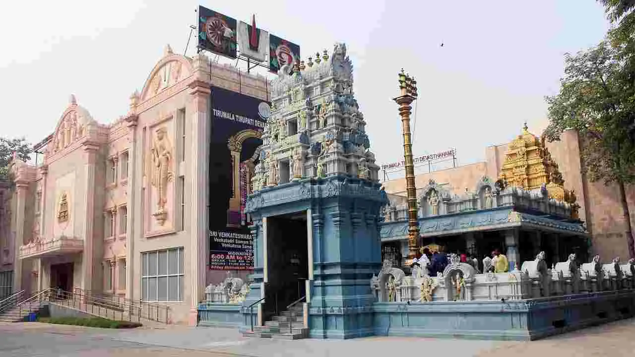 ఢిల్లీ టీటీడీ ఆలయంలో 13 రోజుల పాటు శ్రీవారి బ్రహ్మోత్సవాలు