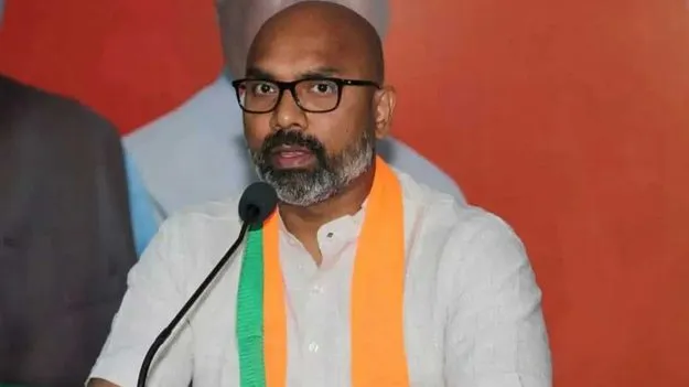 రూ. లక్ష కోట్లు ముంచిన కేసీఆర్‌ను కాపాడుతున్న సీఎం రేవంత్: నిజామాబాద్ ఎంపీ